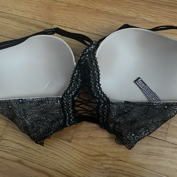 Victoria secret - Picture 2 of 5